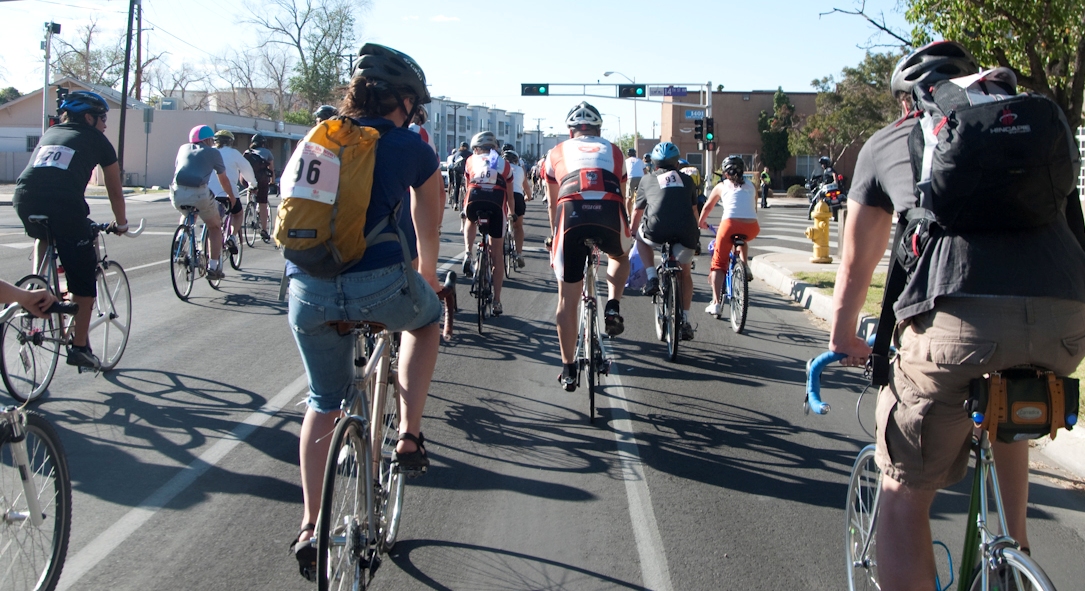 0911_canyousee_095_all_types_of_cyclists